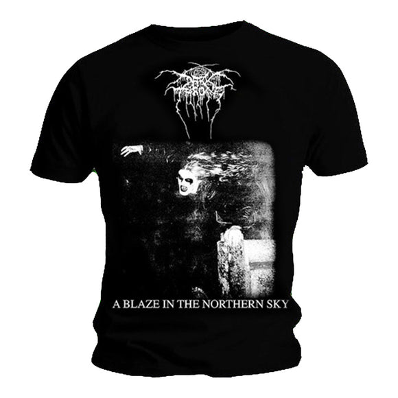 Darkthrone - A Blaze in The North  Sky Camiseta - Metal Old Skull